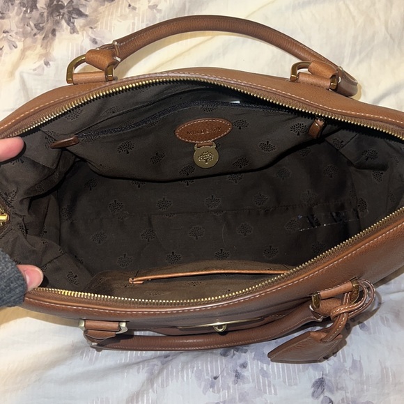 Mulberry Handbag in Beige - Picture 4 of 5